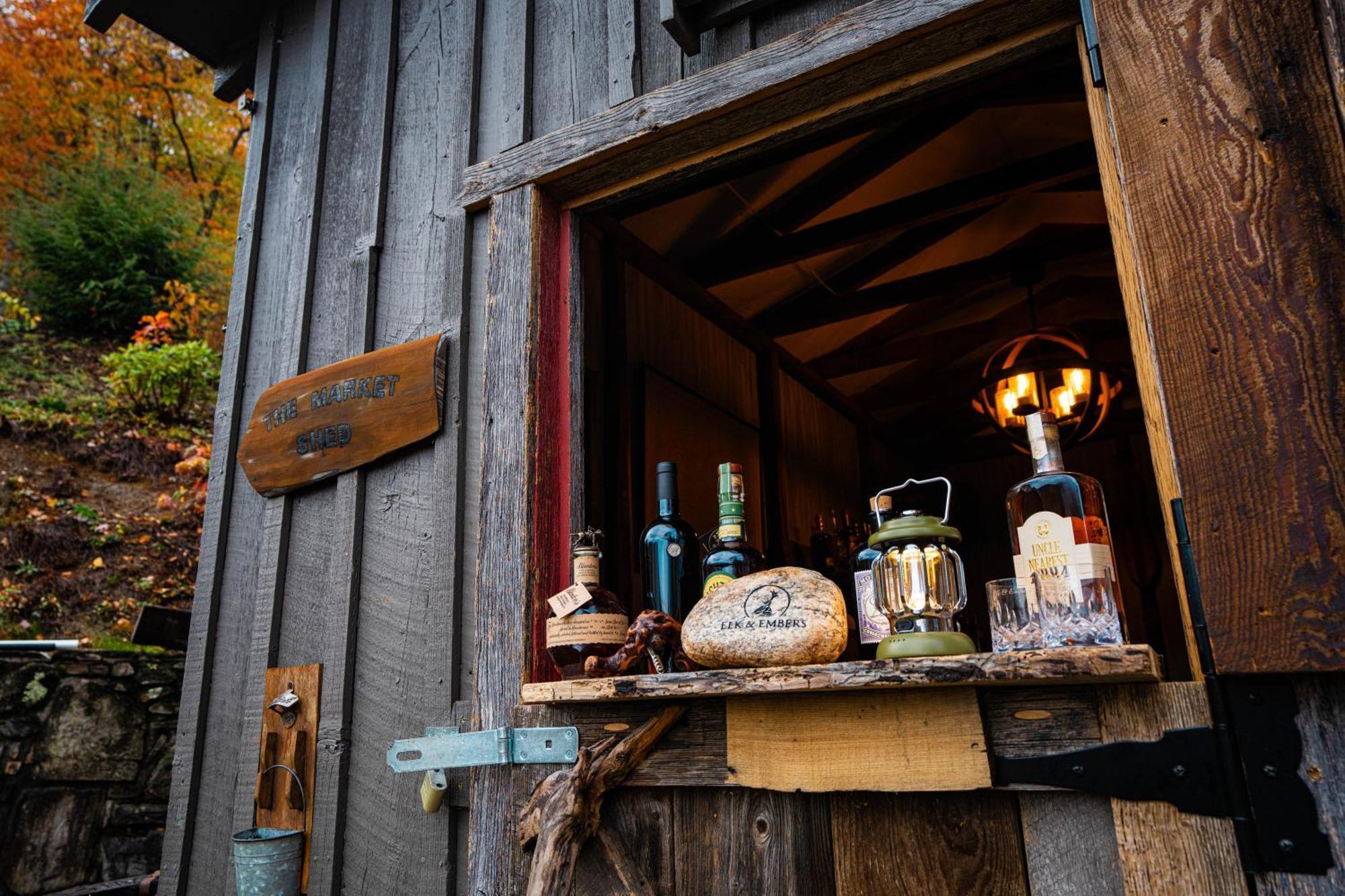 Elk & Embers Mountain Hideaway Hotell Waynesville Exteriör bild